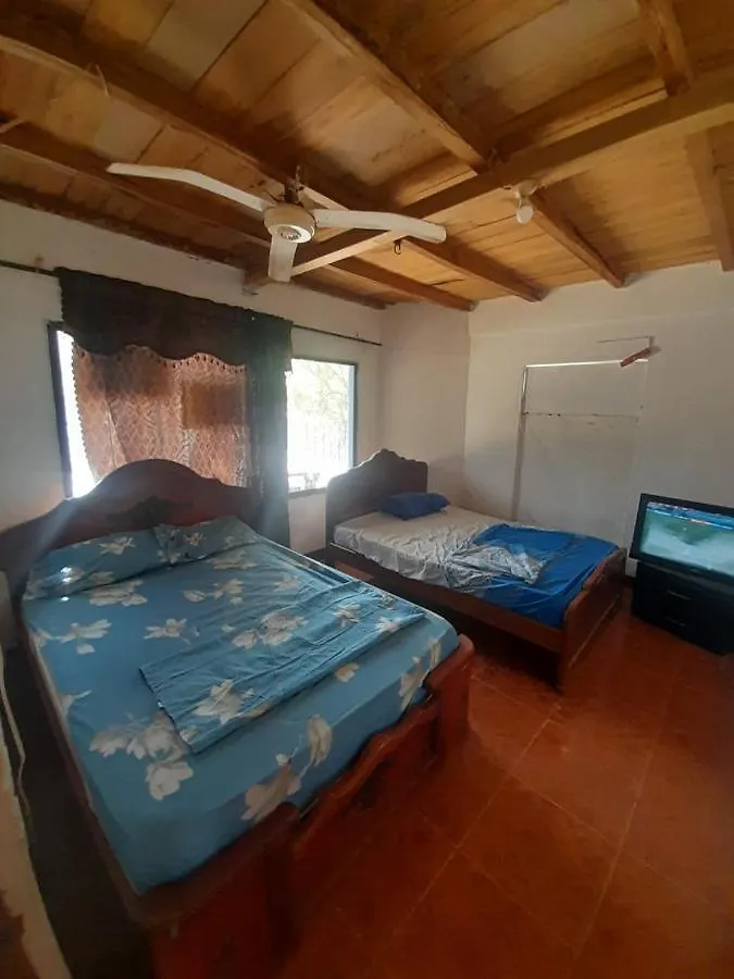 Vaquero Bed and Breakfast Santa Marta  Bed & Breakfast Santa Marta (Magdalena)